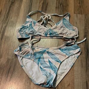 O’Neil bikini set no tag girls 12/14